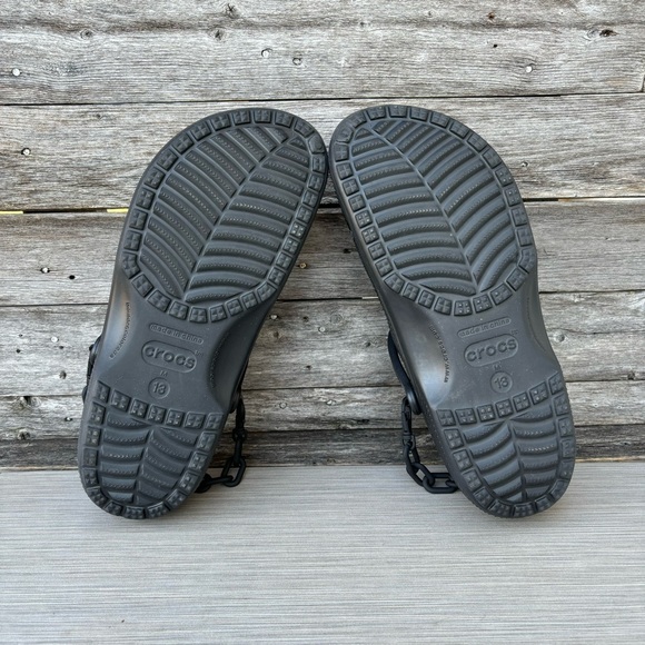 CROCS Classic Chain Clogs / Ms-Sz 13 - Picture 8 of 9